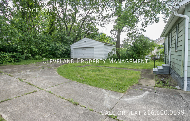 707 GRACE AVE