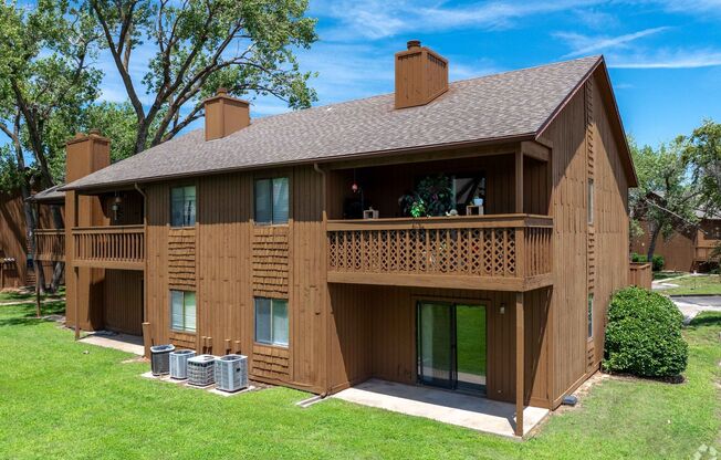 2 beds, 2 baths, 800 sqft, $955