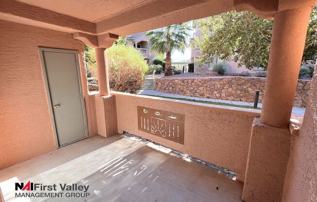 2 beds, 2 baths, $1,450, Unit Unit 703