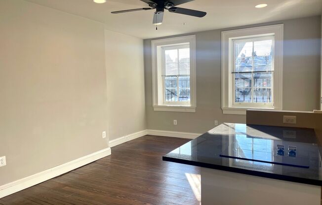 Studio, 1 bath, 11 sqft, $1,025, Unit 7