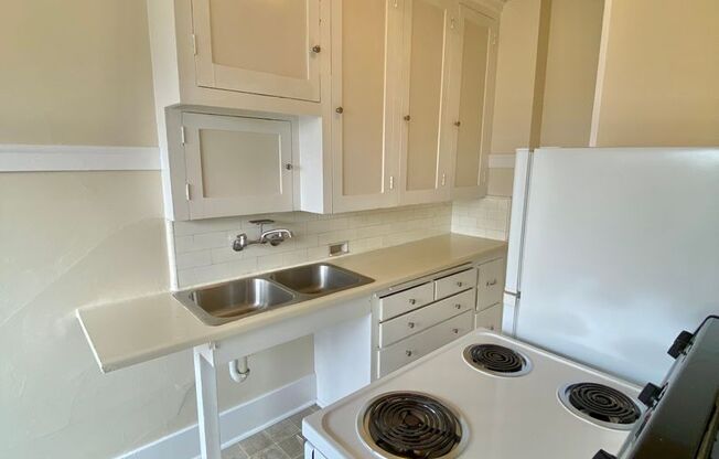 Belmont Apartments
