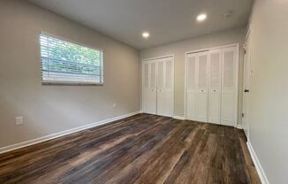 129 E Amelia Street