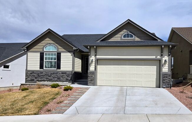 11129 Fossil Dust Drive - North Fork at Briargate - Ranch style house w/finished basement - 4 Bed/ 3 Bath/ 2 Car Garage