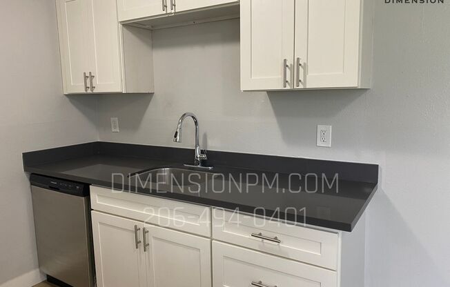 2 beds, 1 bath, 700 sqft, $1,225, Unit Unit 34