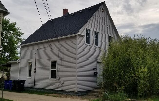 12000 Bennington Ave.