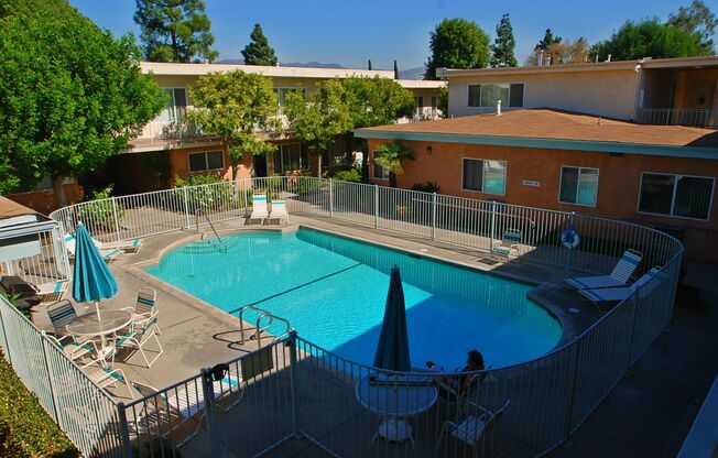Casa Patrina Apts...Gorgeous Newly Remodeled Apartments...CALL NOW!