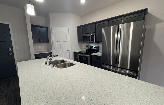 1 bed, 1 bath, 663 sqft, $1,485, Unit 4876-307