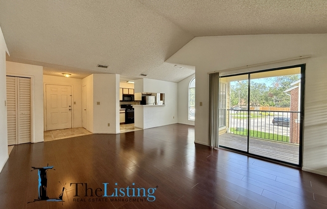 8724 MALLARD RESERVE DR