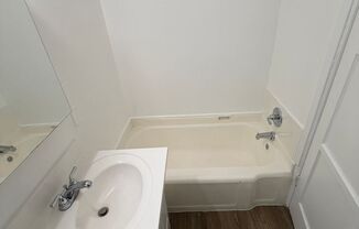 1 bed, 1 bath, $1,750, Unit 5944-3