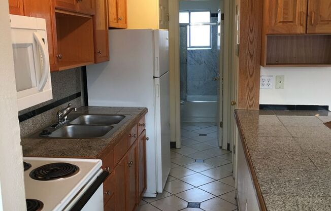 1 bed, 1 bath, 550 sqft, $1,595, Unit 680-310
