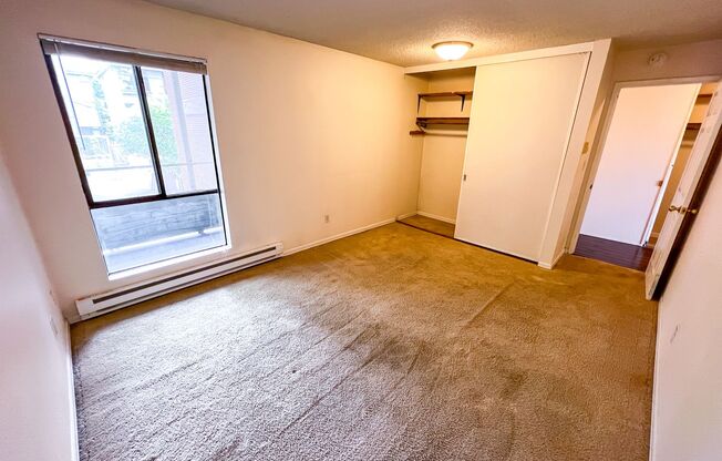 Crestwood Apartments
