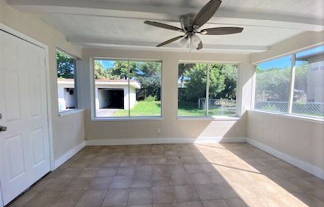 2 beds, 1 bath, $1,275