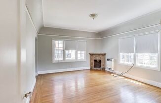 11 WARREN AVE