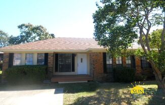 Beautiful 3 Bedroom Home in Mary Esther