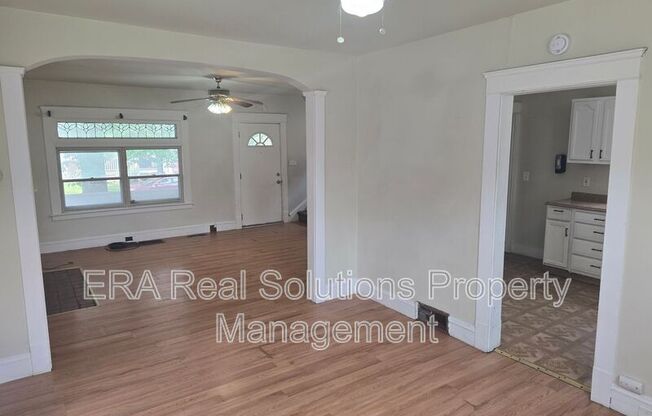 3339 W 94 ST