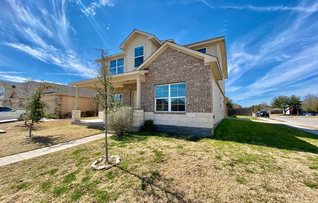 Stunning 3 bed 2.5 bath Two Story in Austin!!!