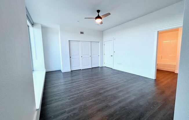 2 beds, 2 baths, 1,334 sqft, $4,950, Unit 410-907