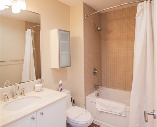 2 beds, 2 baths, 1,100 sqft, $6,000, Unit 401