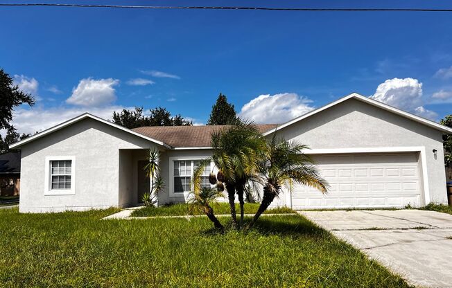 4-bedroom 2 bath spacious home