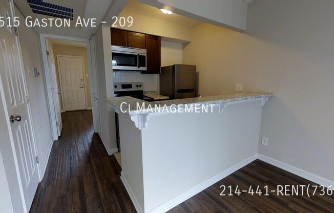 5515 Gaston Ave Apt. 210