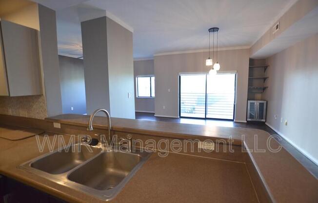 715 N Church St Unit 212