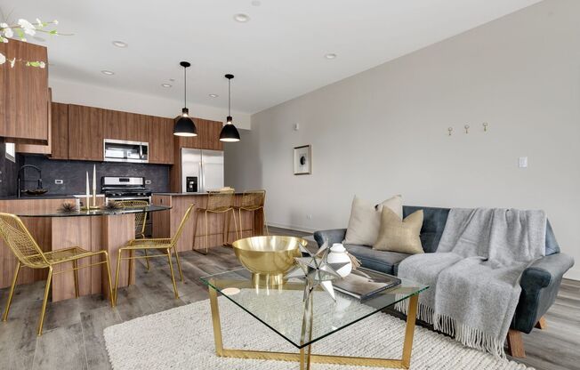 2 beds, 2 baths, 1,230 sqft, $2,406, Unit 770-2E