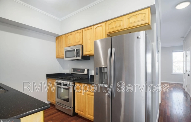 1782 FRANKFORD AVE