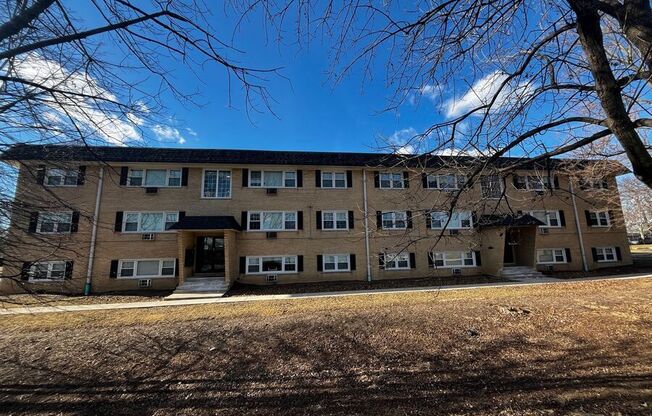 27 N MAPLE CT