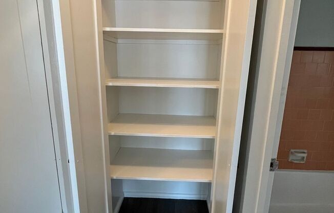 1 bed, 1 bath, 600 sqft, $1,495, Unit 702 MC