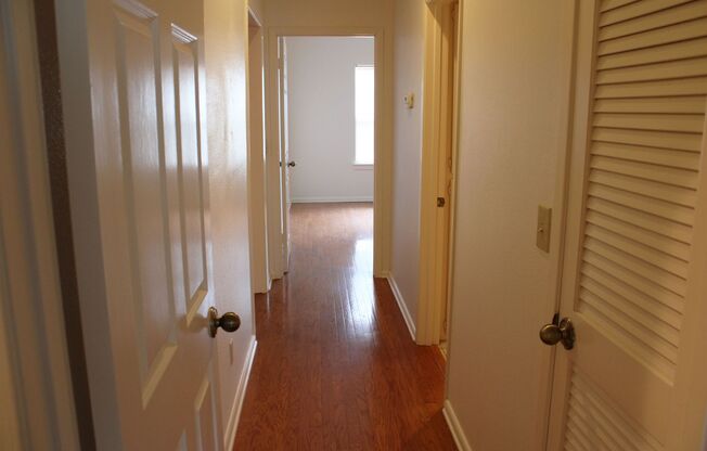 2 beds, 2 baths, $1,895