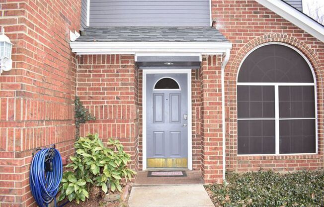 Lovely 3-2-2 in Ft. Worth in Desirable Location!
