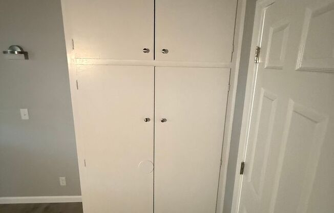 1 bed, 1 bath, 625 sqft, $1,200, Unit 11