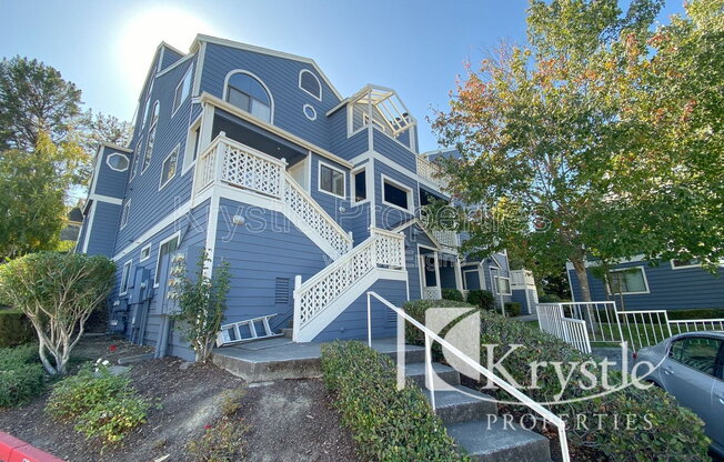 206 Sea Crest Circle