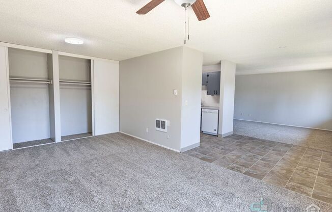 3 beds, 2 baths, 1,470 sqft, $1,995, Unit 110