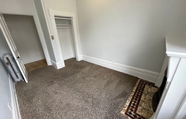 1 bed, 1 bath, 1,000 sqft, $1,350, Unit #6