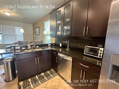 11842 SILVERLAKE PARK DR