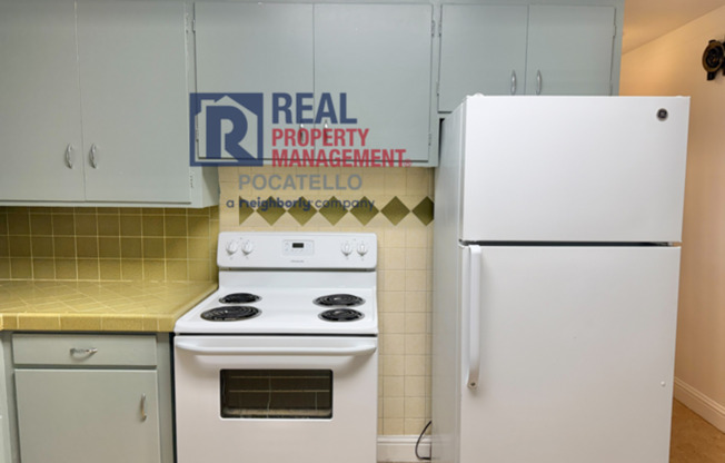 937-943 E Bridger St