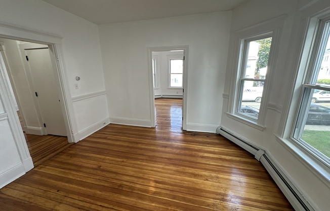 2 beds, 1 bath, 999 sqft, $2,600, Unit 1