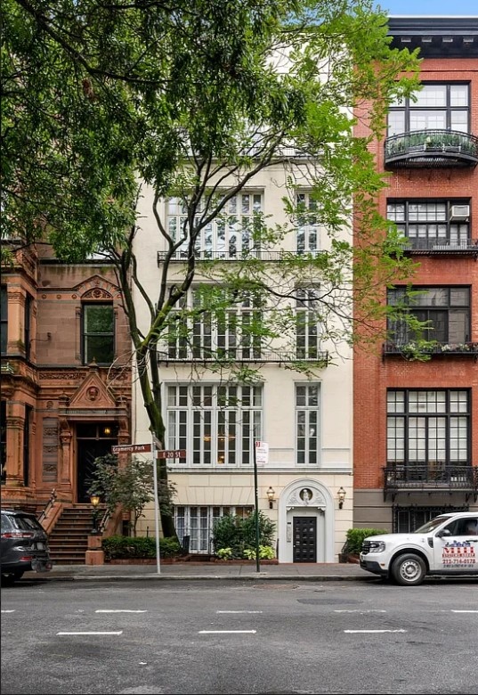13 GRAMERCY PARK S