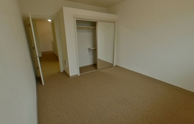 3 beds, 1.5 baths, 1,302 sqft, $2,550, Unit 1