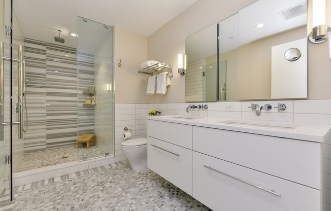 2 beds, 2 baths, 1,367 sqft, $8,200, Unit 902