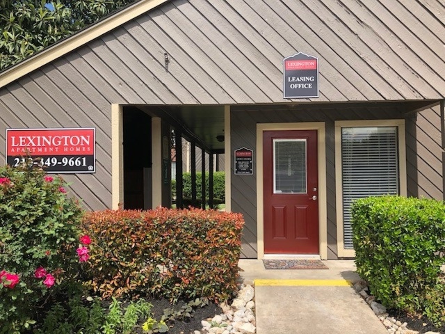 Lexington Apartments