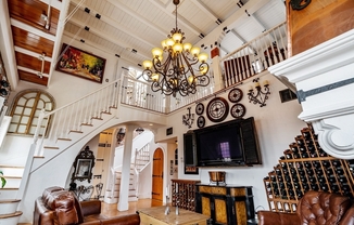1 bed, 2 baths, 1,327 sqft, $9,900, Unit PH