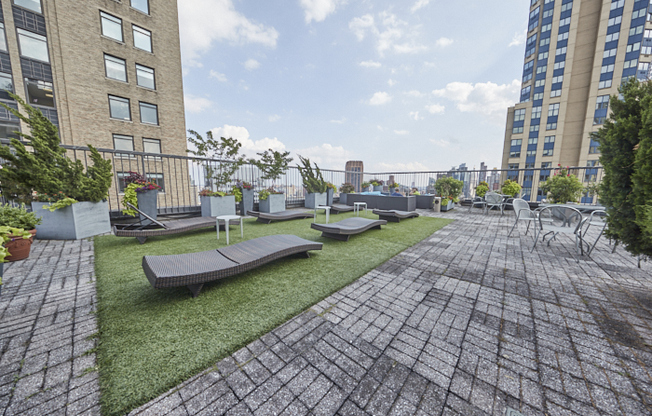 2 beds, 2 baths, 1,100 sqft, $7,250, Unit 23C