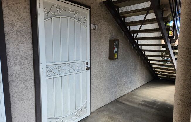 Beautiful 1st-Floor Condo in Gated Summerlin Community