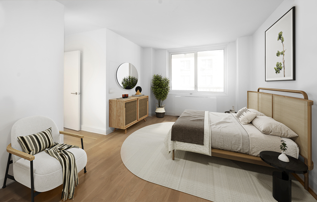 2 beds, 2 baths, $7,475, Unit 5G