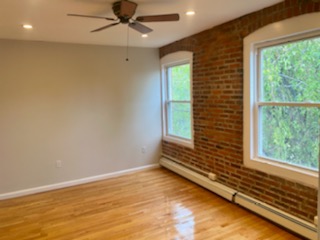 3 beds, 1 bath, $4,845, Unit 30