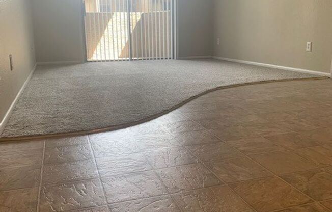 1 bed, 1 bath, 670 sqft, $1,250, Unit 225