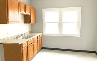 2 beds, 1 bath, 1,158 sqft, $775, Unit Down