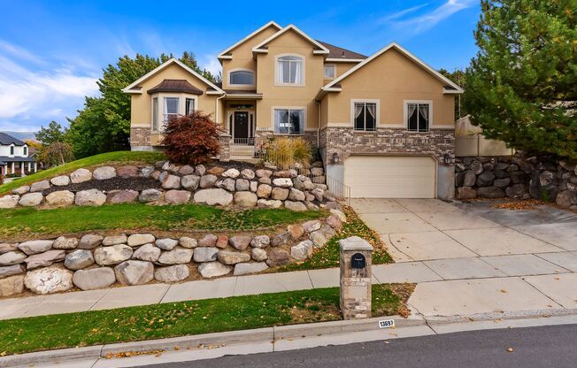 4 Bedroom/ 4 Bathroom Home In Draper